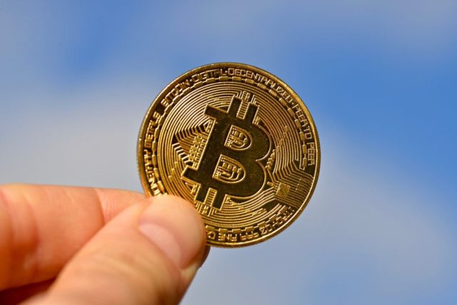 Аналитики советуют покупать биткоин Аналитики советуют покупать биткоин